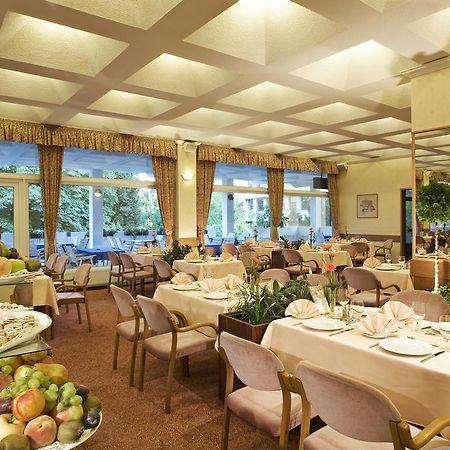 פץ' Hotel Patria מסעדה תמונה