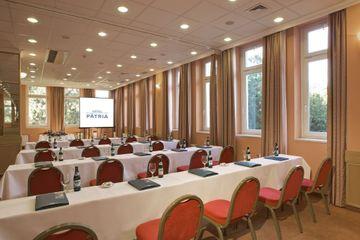 פץ' Hotel Patria מראה חיצוני תמונה